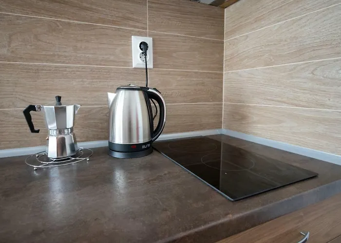 Tiffany Boutique Suits - Konukevi