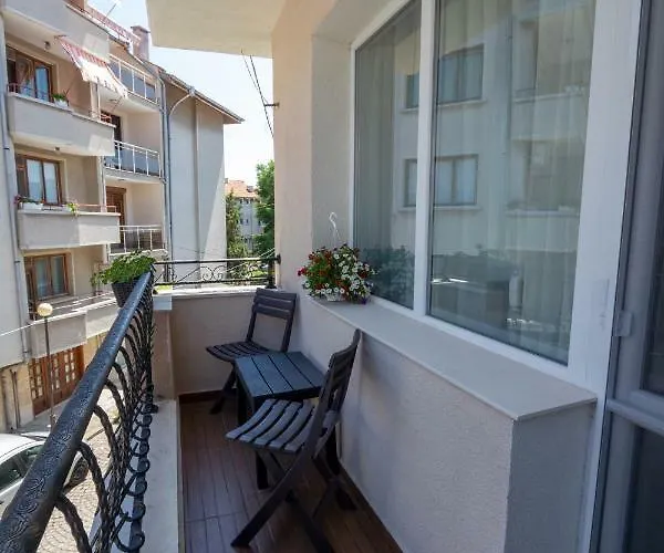 Tiffany Boutique Suits - 3* Πομόριε